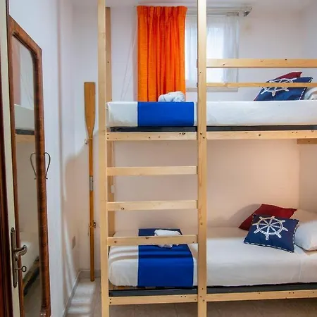 Feriehus Il Veliero - Spacious House Near The Sea Torre Grande
